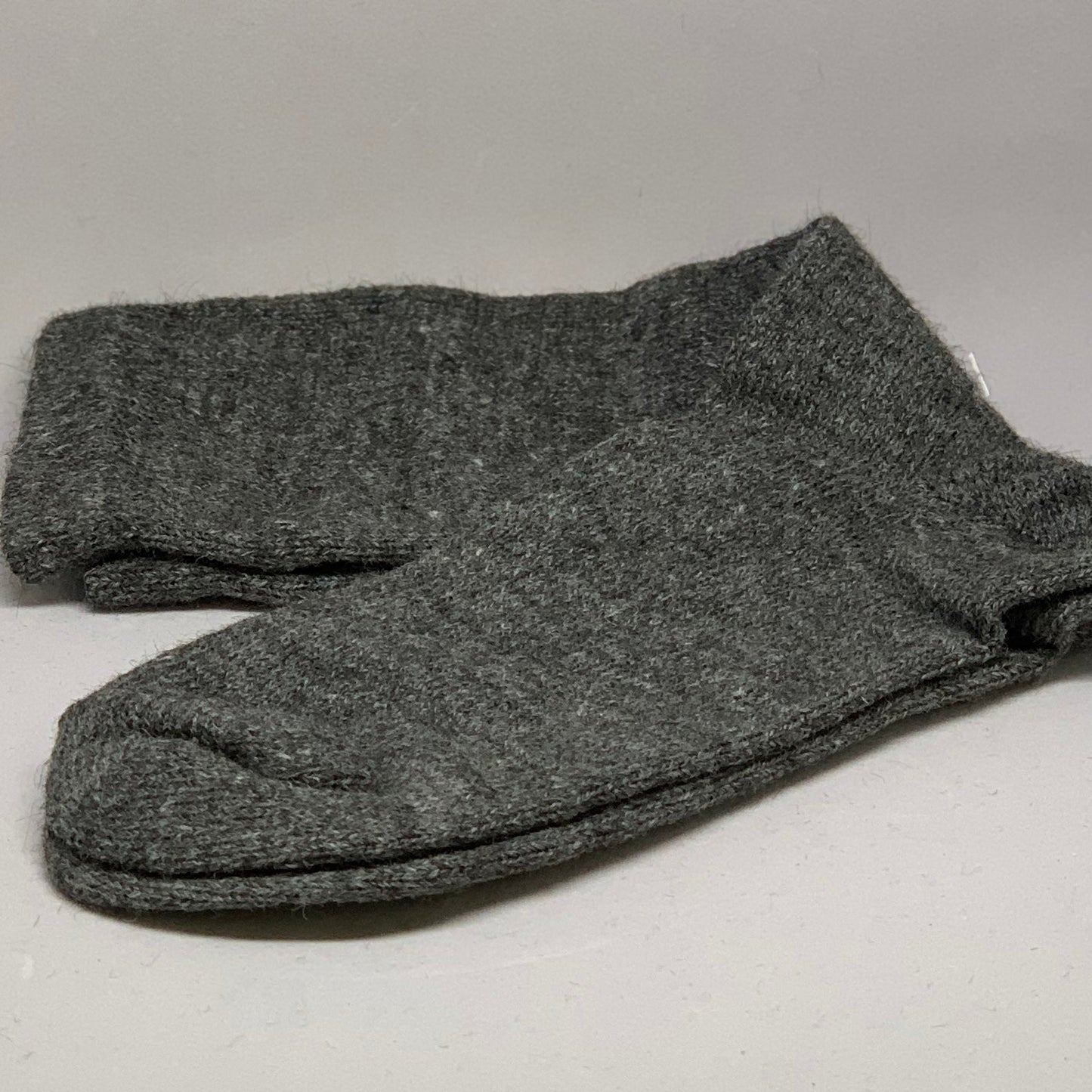 Lightweight Crew Alpaca Socks USA Alpaca Fiber Blend - Laurel Highlands Alpacas | AlpacaMom.com