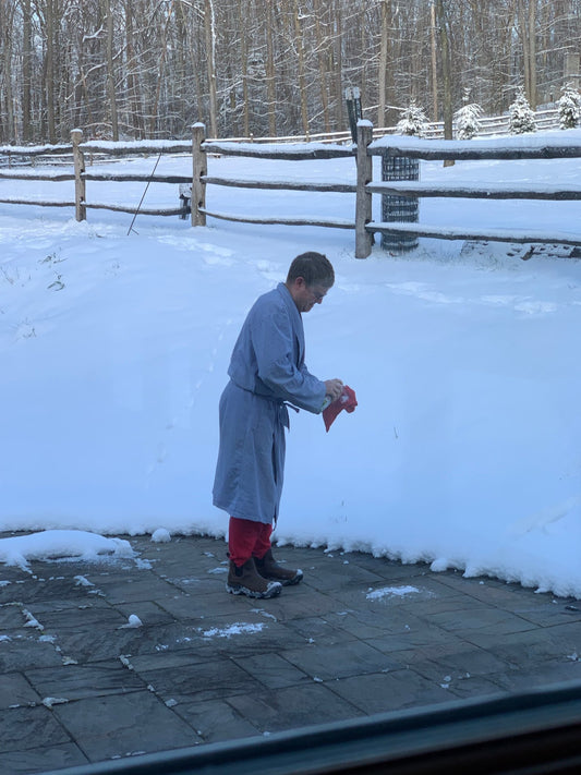 Snow in Mid April? Thank Goodness For Alpaca Socks! - Laurel Highlands Alpacas | AlpacaMom.com