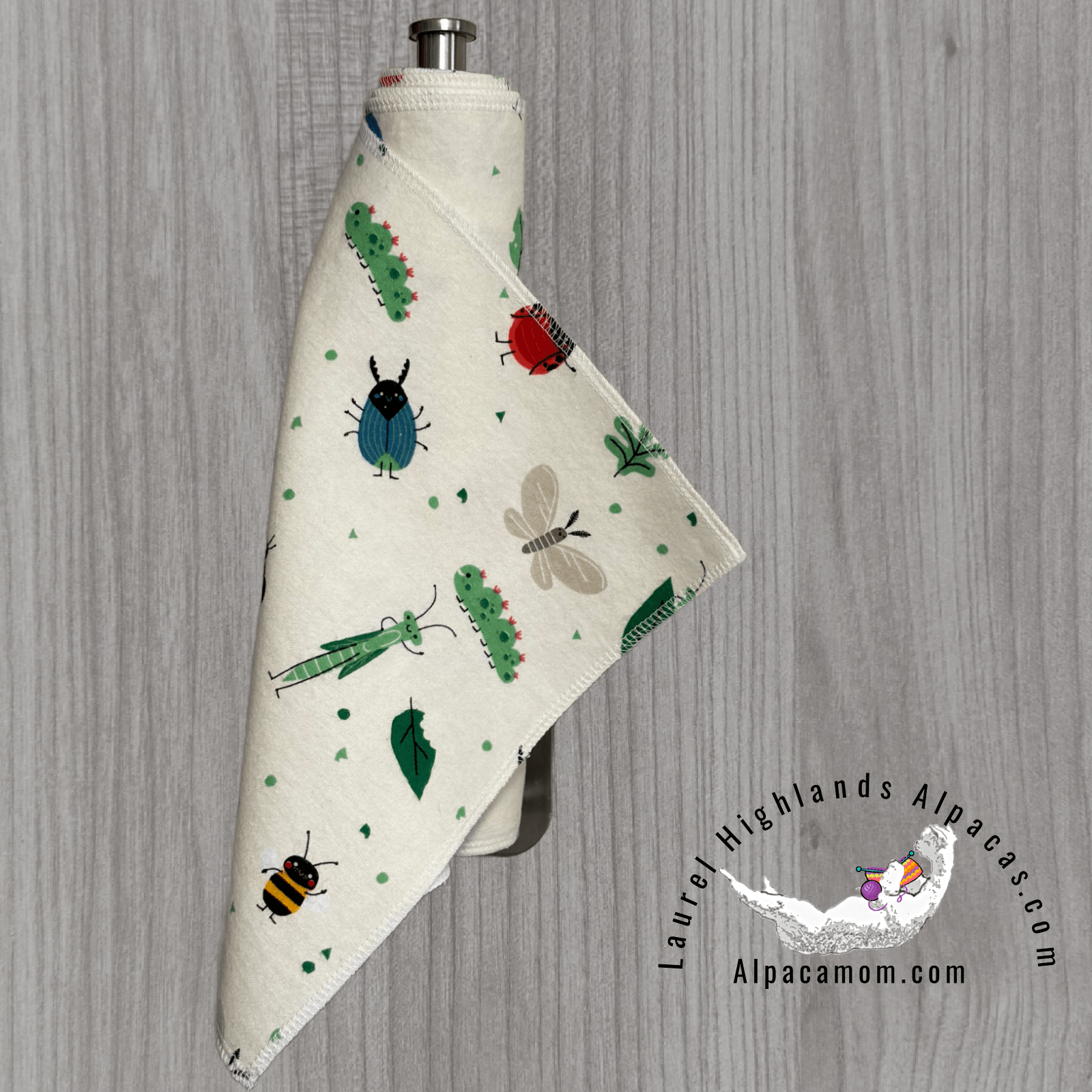 Spring Bugs and Leaves Cotton Flannel Un - Paper Towels - Laurel Highlands Alpacas | AlpacaMom.com