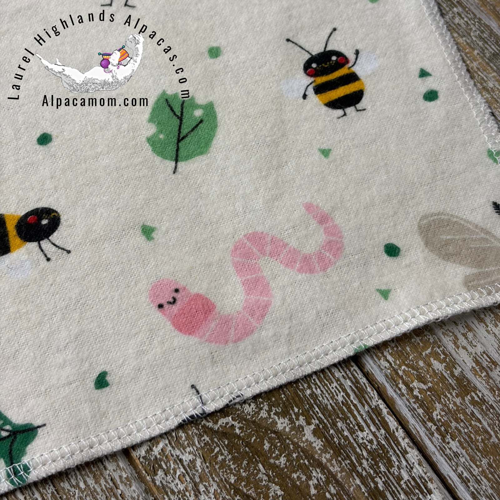 Spring Bugs and Leaves Cotton Flannel Un - Paper Towels - Laurel Highlands Alpacas | AlpacaMom.com