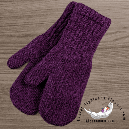 Warm Boucle' Lined Alpaca Mittens in Mulberry - Laurel Highlands Alpacas | AlpacaMom.com