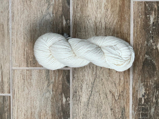 White 90% Alpaca 10% Silk 3 Ply DK Yarn - Laurel Highlands Alpacas | AlpacaMom.com